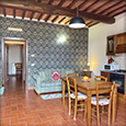 Corte Tommasi - Residence turistico - 202 - Appartamento per vacanze con piscina in Toscana